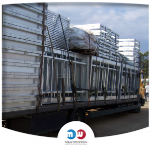 Przewóz i transport ogrodzeń i bram metalowych - M&W Spedition